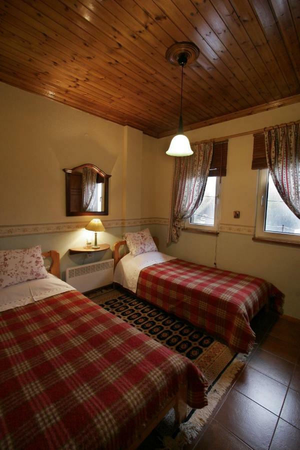 Villa Filokosta Пертулі Екстер'єр фото
